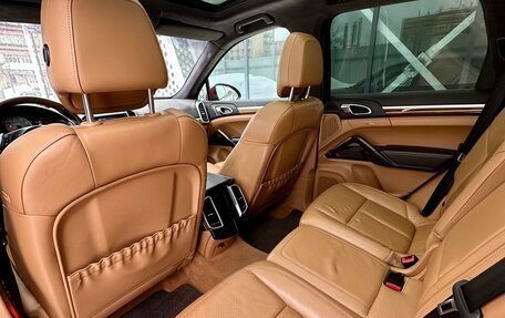 Porsche Cayenne III, 2012 год, 2 000 000 рублей, 12 фотография