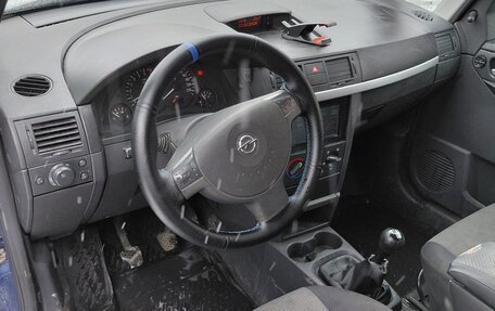 Opel Meriva, 2004 год, 200 000 рублей, 21 фотография