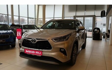 Toyota Highlander, 2026 год, 6 180 000 рублей, 6 фотография