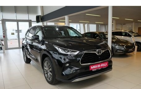 Toyota Highlander, 2025 год, 6 180 000 рублей, 3 фотография