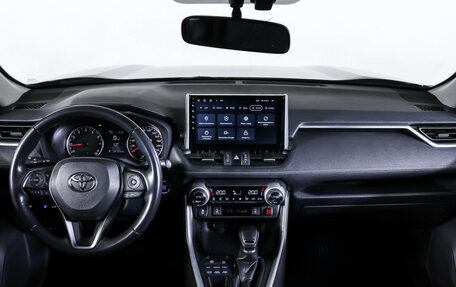 Toyota RAV4, 2020 год, 3 349 000 рублей, 14 фотография