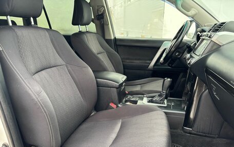 Toyota Land Cruiser Prado 150 рестайлинг 2, 2014 год, 2 750 000 рублей, 24 фотография