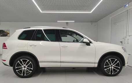 Volkswagen Touareg III, 2010 год, 1 679 000 рублей, 4 фотография