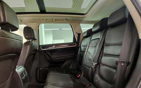 Volkswagen Touareg III, 2010 год, 1 679 000 рублей, 12 фотография