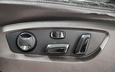 Volkswagen Touareg III, 2010 год, 1 679 000 рублей, 19 фотография