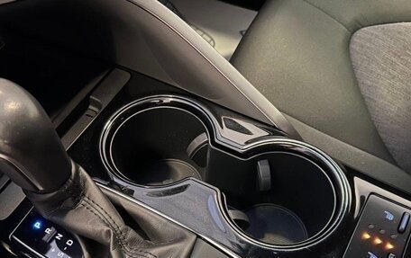 Toyota Camry, 2018 год, 2 310 000 рублей, 13 фотография