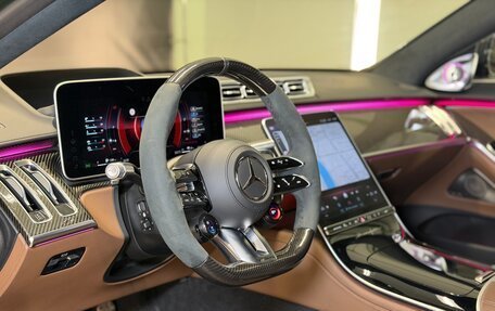 Mercedes-Benz S-Класс AMG, 2024 год, 25 000 000 рублей, 17 фотография