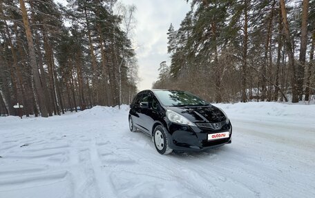 Honda Fit III, 2012 год, 750 000 рублей, 6 фотография