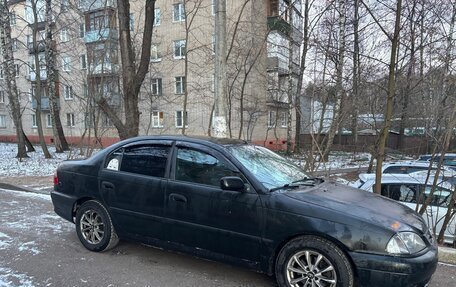 Toyota Avensis III рестайлинг, 2001 год, 250 000 рублей, 11 фотография