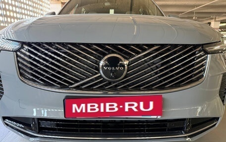 Volvo XC90 II рестайлинг, 2025 год, 10 400 000 рублей, 3 фотография