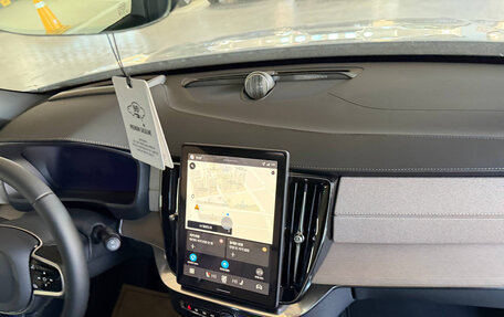 Volvo XC90 II рестайлинг, 2025 год, 10 400 000 рублей, 14 фотография