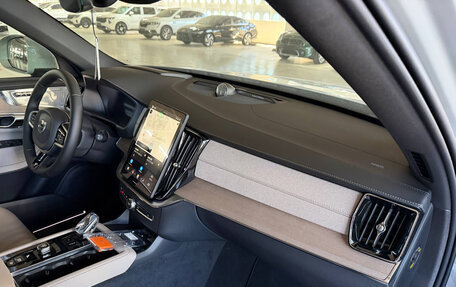 Volvo XC90 II рестайлинг, 2025 год, 10 400 000 рублей, 16 фотография