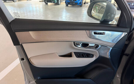 Volvo XC90 II рестайлинг, 2025 год, 10 400 000 рублей, 22 фотография