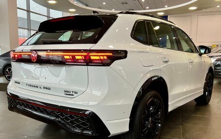 Volkswagen Tiguan, 2025 год, 4 600 000 рублей, 5 фотография