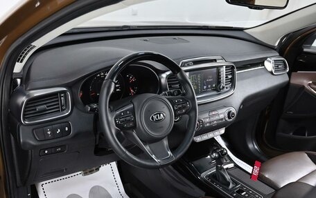 KIA Sorento III Prime рестайлинг, 2016 год, 2 199 000 рублей, 6 фотография