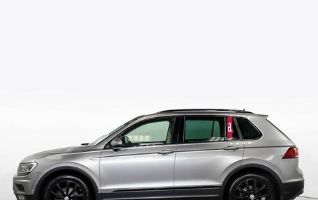 Volkswagen Tiguan II, 2018 год, 2 298 000 рублей, 6 фотография