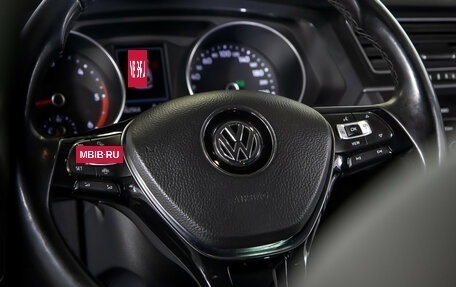 Volkswagen Tiguan II, 2018 год, 2 298 000 рублей, 11 фотография