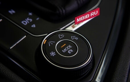 Volkswagen Tiguan II, 2018 год, 2 298 000 рублей, 25 фотография