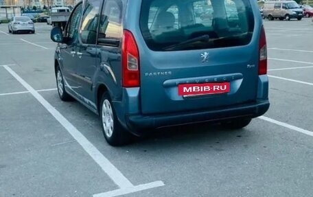 Peugeot Partner II рестайлинг 2, 2010 год, 450 000 рублей, 3 фотография