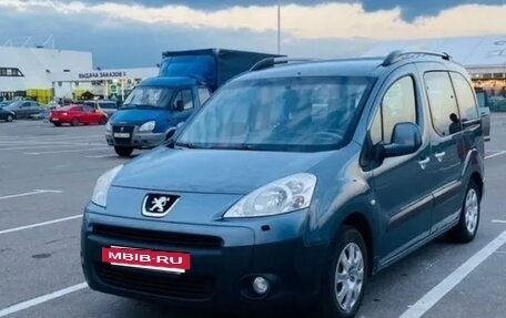 Peugeot Partner II рестайлинг 2, 2010 год, 450 000 рублей, 4 фотография