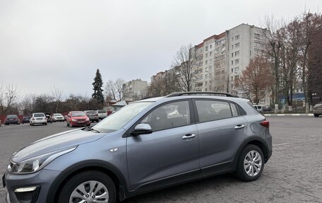 KIA Rio IV, 2018 год, 1 580 000 рублей, 2 фотография