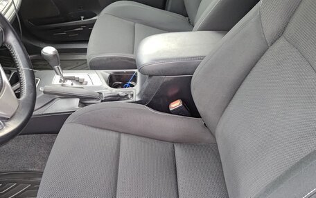 Toyota RAV4, 2015 год, 1 840 000 рублей, 9 фотография