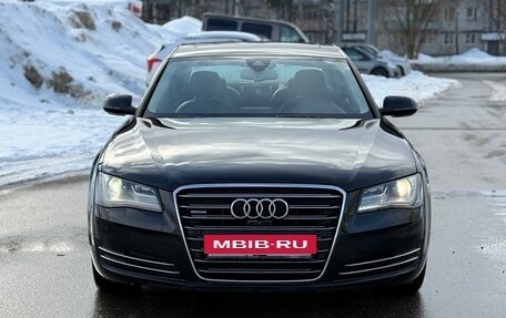 Audi A8, 2011 год, 1 750 000 рублей, 3 фотография