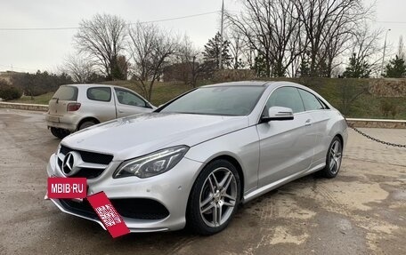 Mercedes-Benz E-Класс, 2013 год, 1 950 000 рублей, 2 фотография