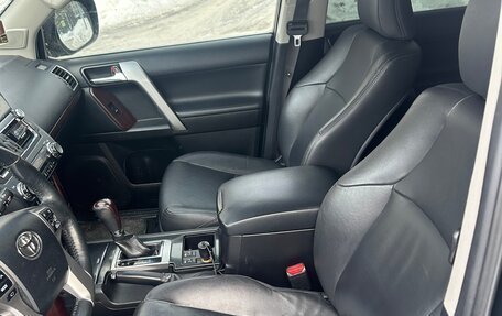 Toyota Land Cruiser Prado 150 рестайлинг 2, 2015 год, 3 500 000 рублей, 4 фотография