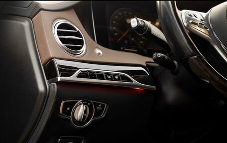 Mercedes-Benz S-Класс, 2017 год, 4 800 000 рублей, 26 фотография