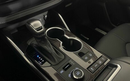 Toyota Highlander, 2025 год, 5 870 000 рублей, 18 фотография