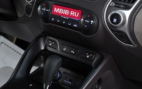 Hyundai ix35 I рестайлинг, 2013 год, 1 199 000 рублей, 11 фотография