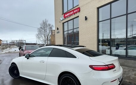 Mercedes-Benz E-Класс, 2017 год, 3 790 000 рублей, 11 фотография