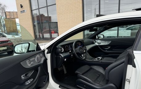 Mercedes-Benz E-Класс, 2017 год, 3 790 000 рублей, 17 фотография