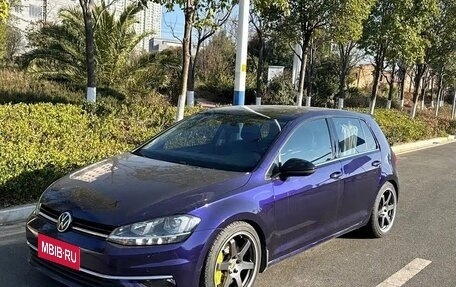 Volkswagen Golf VII, 2020 год, 1 460 013 рублей, 1 фотография