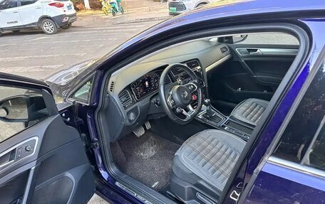 Volkswagen Golf VII, 2020 год, 1 460 013 рублей, 10 фотография