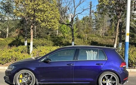 Volkswagen Golf VII, 2020 год, 1 460 013 рублей, 3 фотография