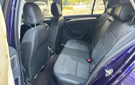 Volkswagen Golf VII, 2020 год, 1 460 013 рублей, 18 фотография