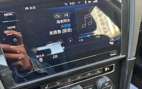 Volkswagen Golf VII, 2020 год, 1 460 013 рублей, 14 фотография