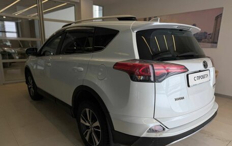 Toyota RAV4, 2019 год, 2 800 500 рублей, 6 фотография