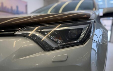 Toyota RAV4, 2019 год, 2 800 500 рублей, 15 фотография