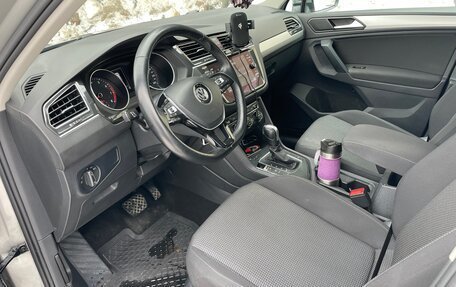 Volkswagen Tiguan II, 2019 год, 2 349 000 рублей, 21 фотография