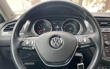 Volkswagen Tiguan II, 2019 год, 2 349 000 рублей, 18 фотография