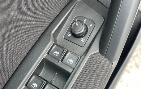 Volkswagen Tiguan II, 2019 год, 2 349 000 рублей, 23 фотография