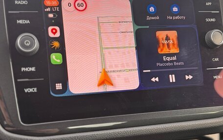 Volkswagen Tiguan II, 2018 год, 2 799 000 рублей, 7 фотография