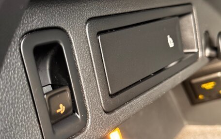 Volkswagen Tiguan II, 2018 год, 2 799 000 рублей, 6 фотография