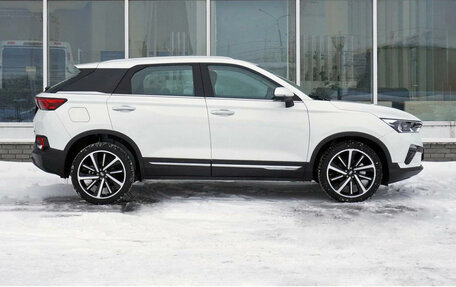 FAW Bestune T77, 2023 год, 1 850 000 рублей, 2 фотография