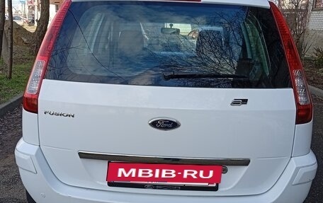 Ford Fusion I, 2011 год, 730 000 рублей, 2 фотография