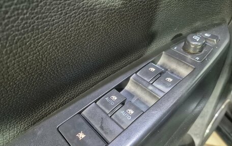 Opel Antara I, 2008 год, 689 000 рублей, 18 фотография