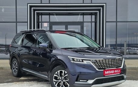 KIA Carnival, 2023 год, 4 200 000 рублей, 3 фотография